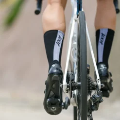 Unisex 6" Sock - Black/White