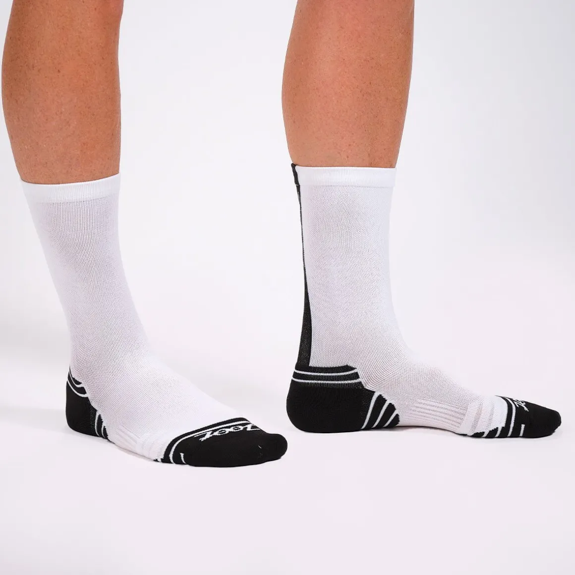 Unisex 6" Sock- White/Black