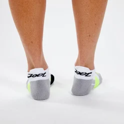 Unisex No Show Medium Cushion Sock - White