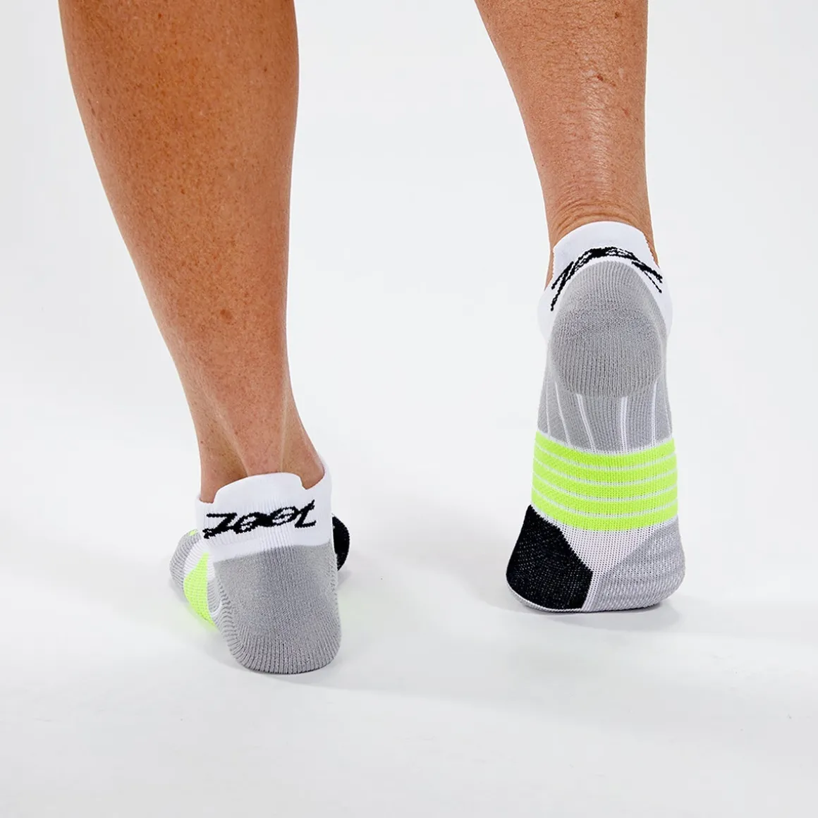 Unisex No Show Medium Cushion Sock - White